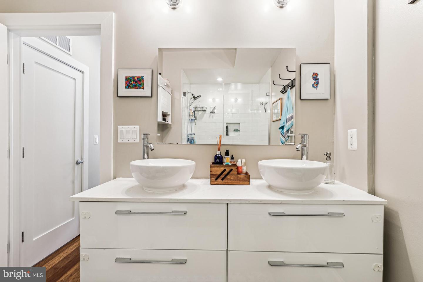 2221 M ST NE #302, WASHINGTON, District Of Columbia 20002, 2 Bedrooms Bedrooms, ,2 BathroomsBathrooms,Residential,For sale,2221 M ST NE #302,DCDC2133586 MLS # DCDC2133586