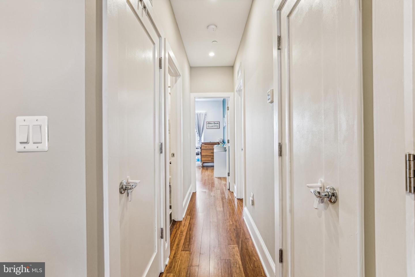 2221 M ST NE #302, WASHINGTON, District Of Columbia 20002, 2 Bedrooms Bedrooms, ,2 BathroomsBathrooms,Residential,For sale,2221 M ST NE #302,DCDC2133586 MLS # DCDC2133586
