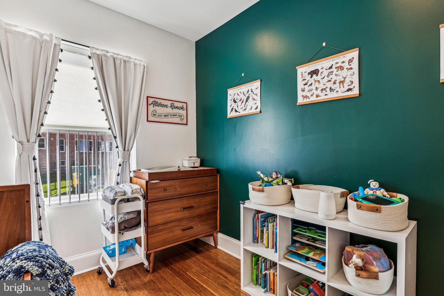 2221 M ST NE #302, WASHINGTON, District Of Columbia 20002, 2 Bedrooms Bedrooms, ,2 BathroomsBathrooms,Residential,For sale,2221 M ST NE #302,DCDC2133586 MLS # DCDC2133586