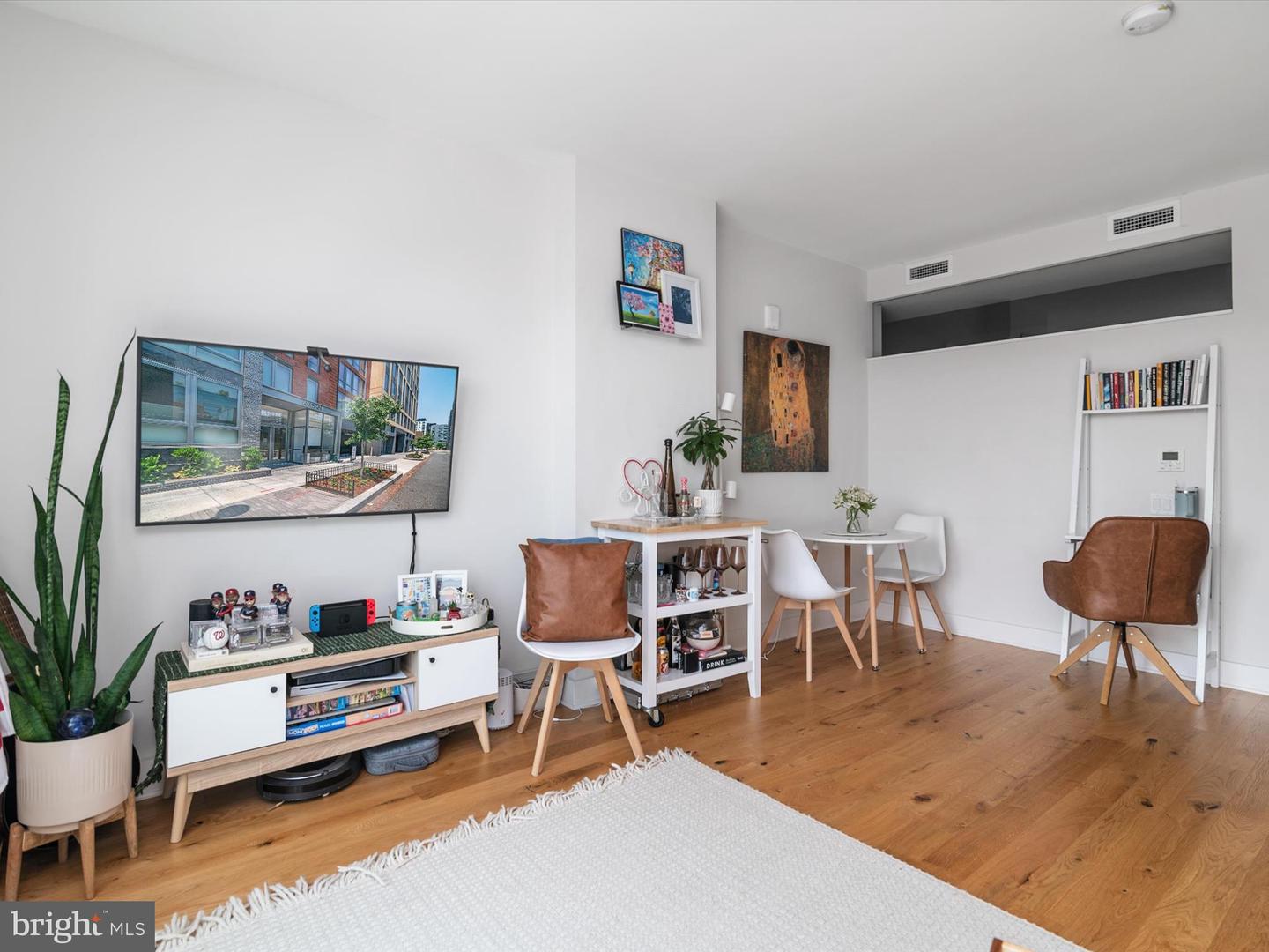 1211 VAN ST SE #1110, WASHINGTON, District Of Columbia 20003, 1 Bedroom Bedrooms, ,1 BathroomBathrooms,Residential,For sale,1211 VAN ST SE #1110,DCDC2141622 MLS # DCDC2141622