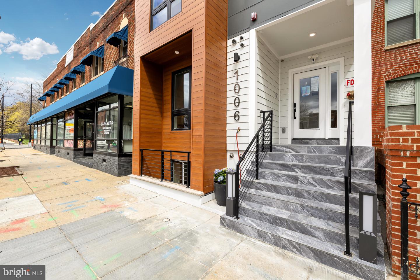 1006 FLORIDA AVE NE #102, WASHINGTON, District Of Columbia 20002, 1 Bedroom Bedrooms, ,1 BathroomBathrooms,Residential,For sale,1006 FLORIDA AVE NE #102,DCDC2141662 MLS # DCDC2141662