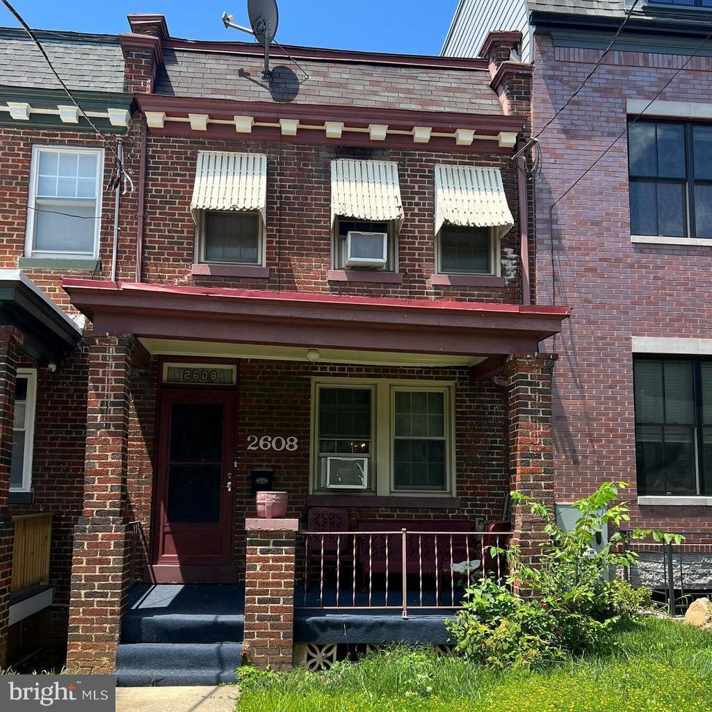 2608 4TH ST NE, WASHINGTON, District Of Columbia 20002, 3 Bedrooms Bedrooms, ,1 BathroomBathrooms,Residential,For sale,2608 4TH ST NE,DCDC2143862 MLS # DCDC2143862