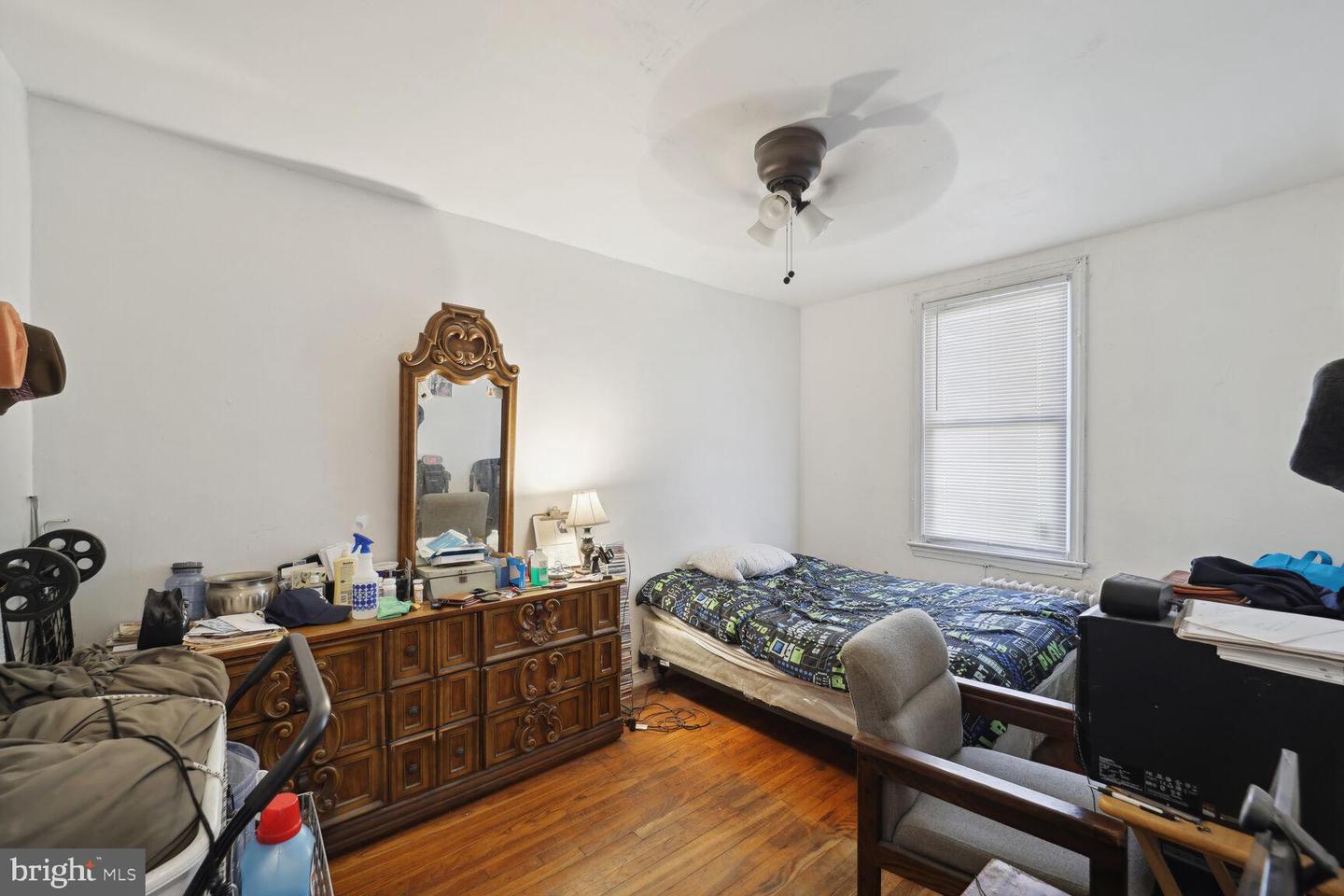 848 19TH ST NE, WASHINGTON, District Of Columbia 20002, 2 Bedrooms Bedrooms, ,2 BathroomsBathrooms,Residential,For sale,848 19TH ST NE,DCDC2144576 MLS # DCDC2144576