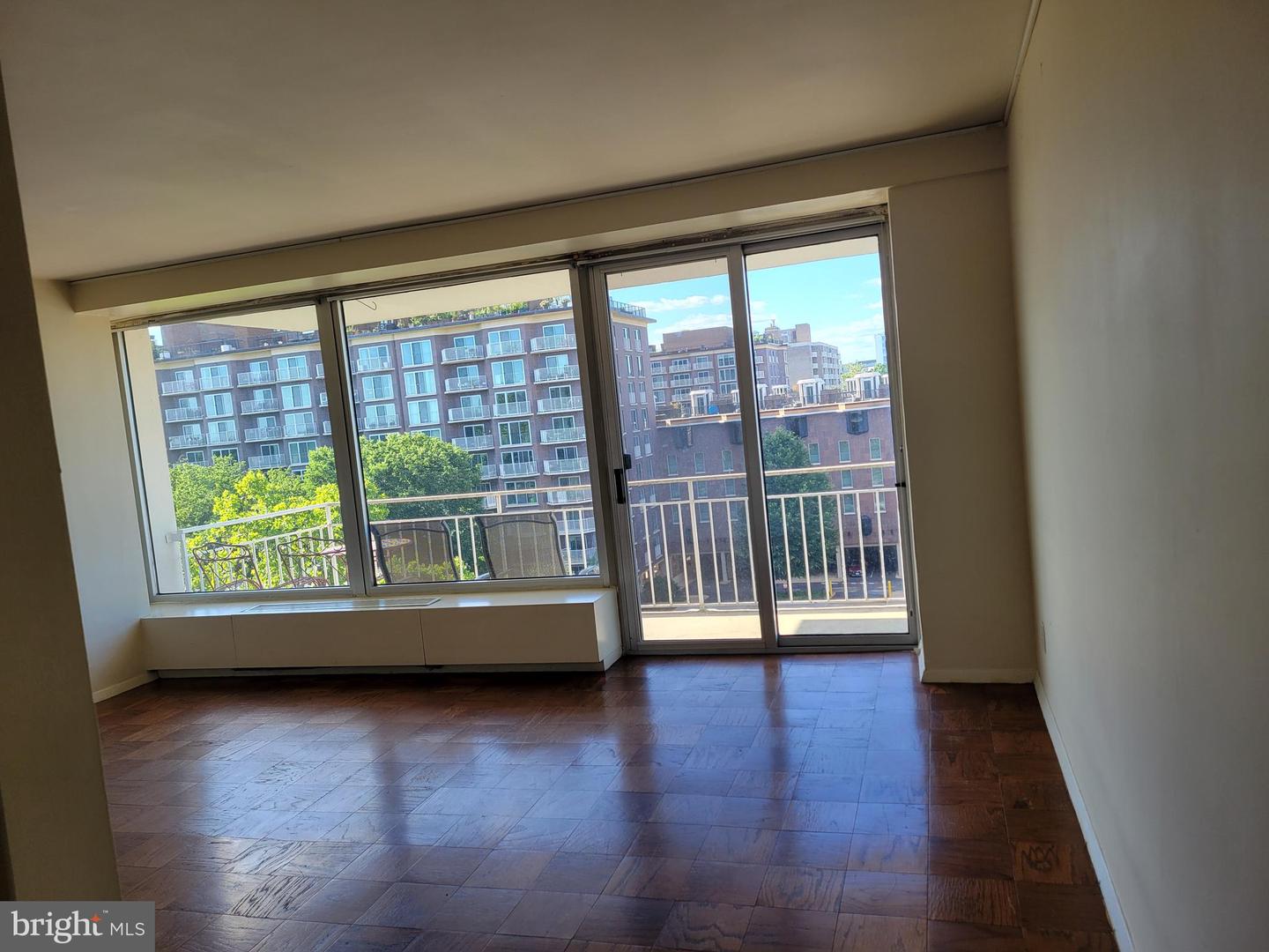 1425 4TH ST SW #A502, WASHINGTON, District Of Columbia 20024, ,1 BathroomBathrooms,Residential,For sale,1425 4TH ST SW #A502,DCDC2144674 MLS # DCDC2144674