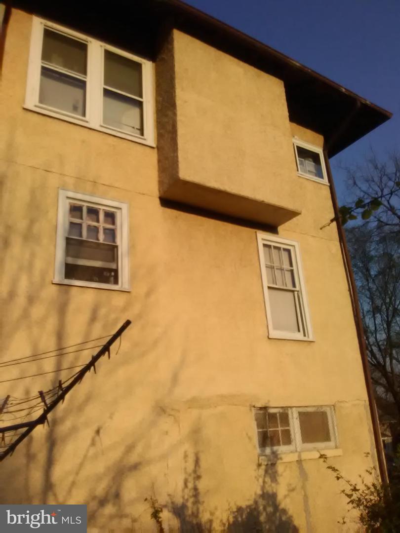 2906 25TH ST NE, WASHINGTON, District Of Columbia 20018, 5 Bedrooms Bedrooms, ,3 BathroomsBathrooms,Residential,For sale,2906 25TH ST NE,DCDC2145600 MLS # DCDC2145600