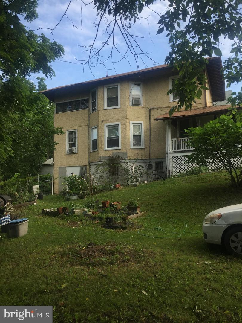 2906 25TH ST NE, WASHINGTON, District Of Columbia 20018, 5 Bedrooms Bedrooms, ,3 BathroomsBathrooms,Residential,For sale,2906 25TH ST NE,DCDC2145600 MLS # DCDC2145600