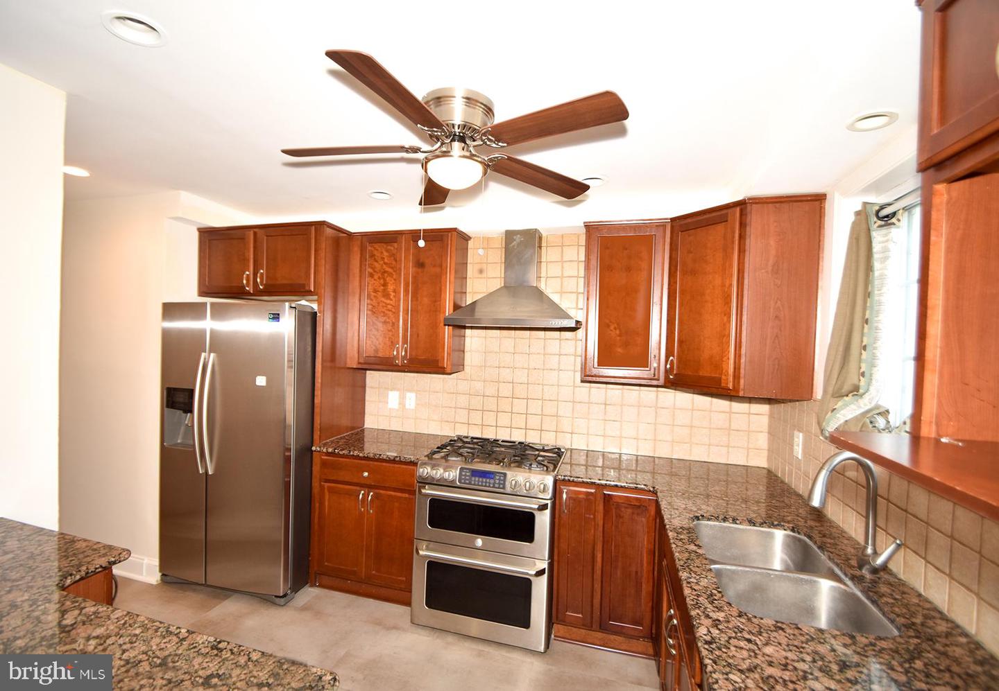 5309 2ND ST NW, WASHINGTON, District Of Columbia 20011, 4 Bedrooms Bedrooms, 6 Rooms Rooms,3 BathroomsBathrooms,Residential,For sale,5309 2ND ST NW,DCDC2145736 MLS # DCDC2145736