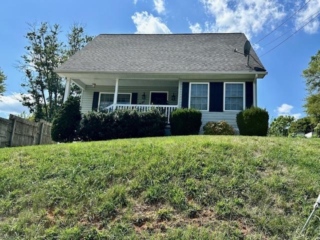 1812 VINSON ST, STAUNTON, Virginia 24401, 3 Bedrooms Bedrooms, ,2 BathroomsBathrooms,Residential,1812 VINSON ST,656176 MLS # 656176