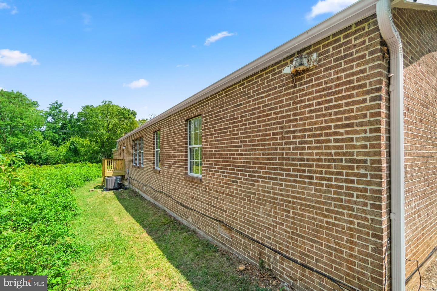 616 46TH ST NE, WASHINGTON, District Of Columbia 20019, 4 Bedrooms Bedrooms, ,2 BathroomsBathrooms,Residential,For sale,616 46TH ST NE,DCDC2147592 MLS # DCDC2147592