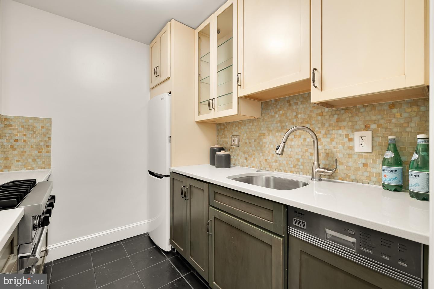 2475 VIRGINIA AVE NW #200/201, WASHINGTON, District Of Columbia 20037, 2 Bedrooms Bedrooms, ,2 BathroomsBathrooms,Residential,For sale,2475 VIRGINIA AVE NW #200/201,DCDC2147910 MLS # DCDC2147910