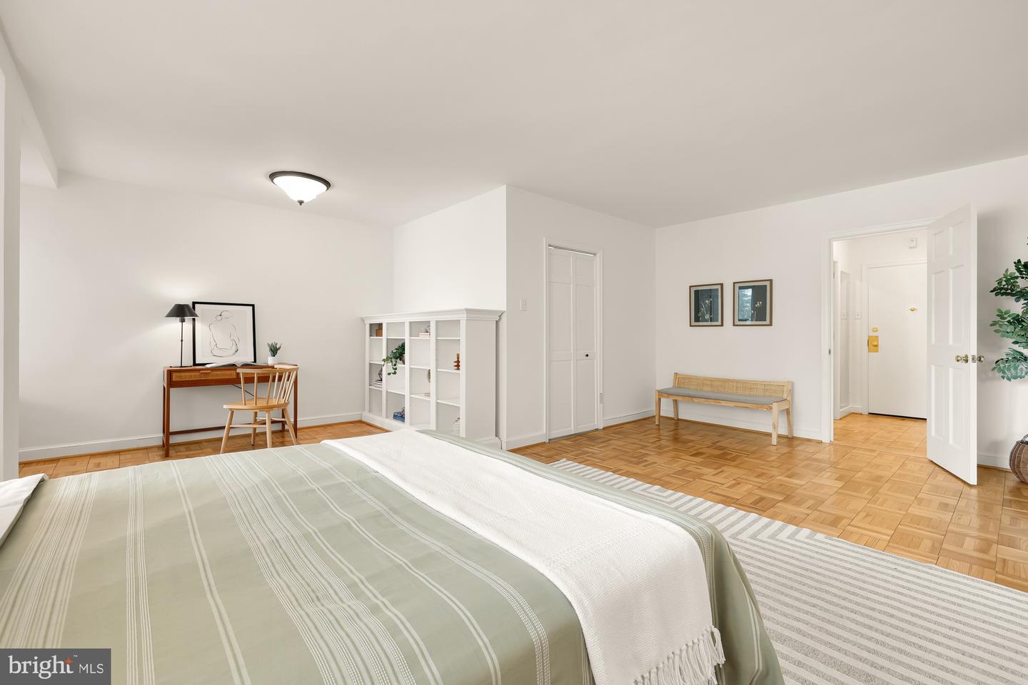 2475 VIRGINIA AVE NW #200/201, WASHINGTON, District Of Columbia 20037, 2 Bedrooms Bedrooms, ,2 BathroomsBathrooms,Residential,For sale,2475 VIRGINIA AVE NW #200/201,DCDC2147910 MLS # DCDC2147910