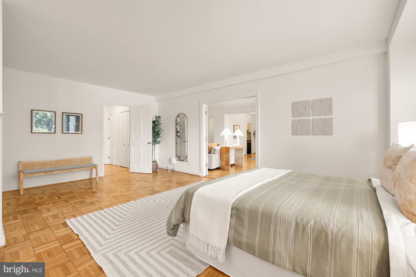 2475 VIRGINIA AVE NW #200/201, WASHINGTON, District Of Columbia 20037, 2 Bedrooms Bedrooms, ,2 BathroomsBathrooms,Residential,For sale,2475 VIRGINIA AVE NW #200/201,DCDC2147910 MLS # DCDC2147910