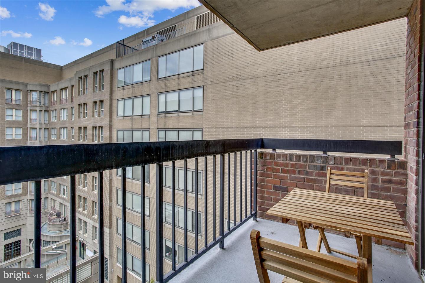 1140 23RD ST NW #807, WASHINGTON, District Of Columbia 20037, 1 Bedroom Bedrooms, ,1 BathroomBathrooms,Residential,For sale,1140 23RD ST NW #807,DCDC2148110 MLS # DCDC2148110