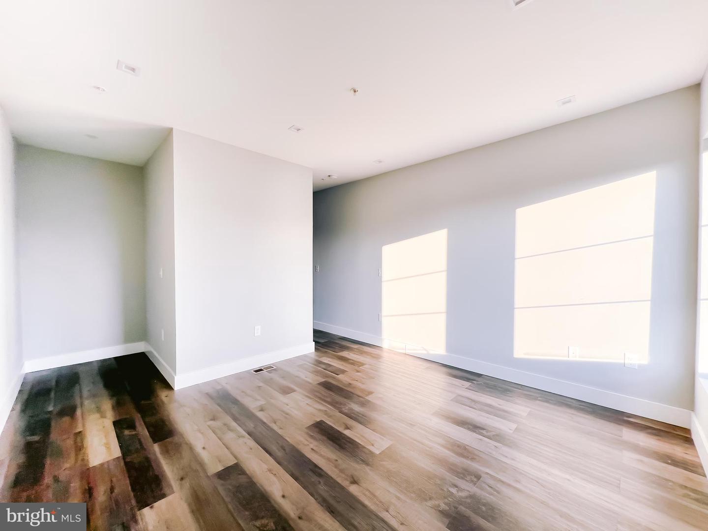 1266 HOLBROOK TER NE #1, WASHINGTON, District Of Columbia 20002, 2 Bedrooms Bedrooms, ,3 BathroomsBathrooms,Residential,For sale,1266 HOLBROOK TER NE #1,DCDC2148322 MLS # DCDC2148322