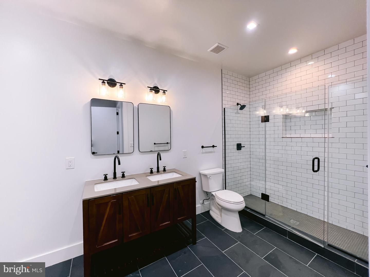 1266 HOLBROOK TER NE #1, WASHINGTON, District Of Columbia 20002, 2 Bedrooms Bedrooms, ,3 BathroomsBathrooms,Residential,For sale,1266 HOLBROOK TER NE #1,DCDC2148322 MLS # DCDC2148322