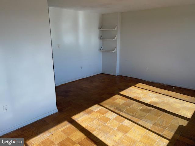 922 24TH ST NW #807, WASHINGTON, District Of Columbia 20037, ,1 BathroomBathrooms,Residential,For sale,922 24TH ST NW #807,DCDC2148468 MLS # DCDC2148468