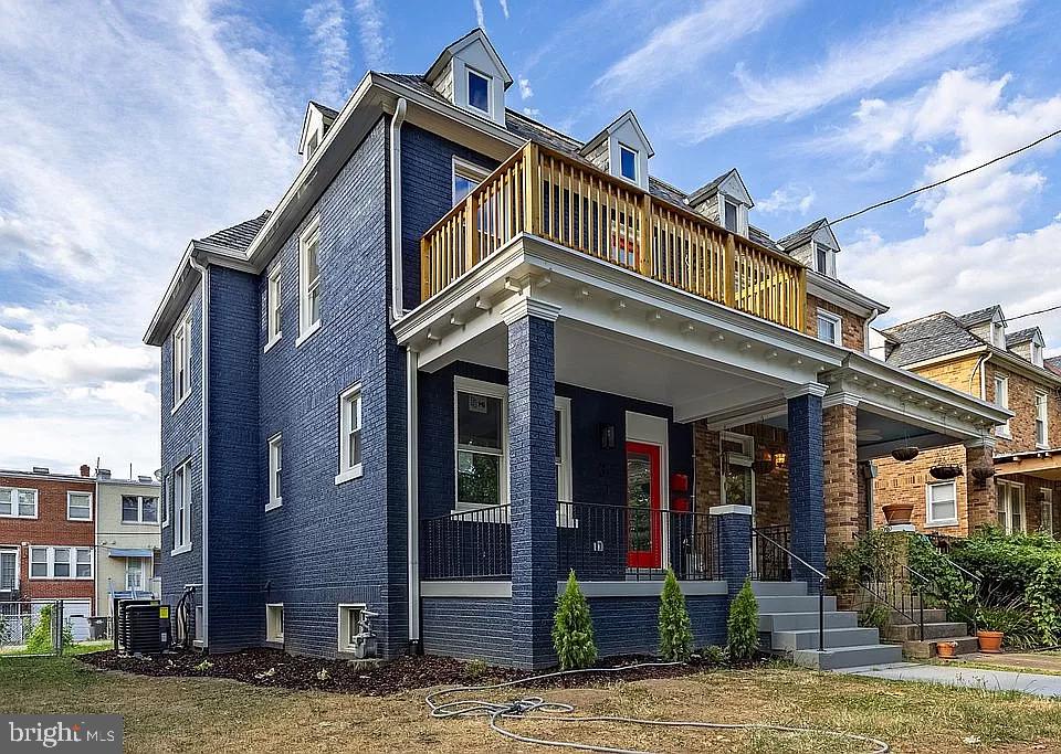 311 LONGFELLOW ST NW, WASHINGTON, District Of Columbia 20011, 4 Bedrooms Bedrooms, ,3 BathroomsBathrooms,Residential,For sale,311 LONGFELLOW ST NW,DCDC2151684 MLS # DCDC2151684