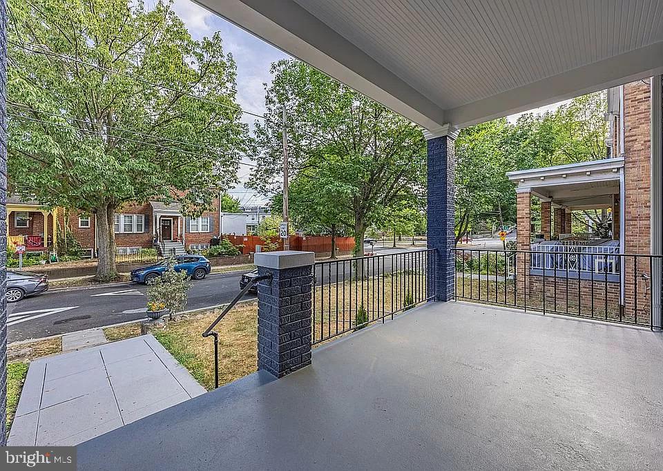 311 LONGFELLOW ST NW, WASHINGTON, District Of Columbia 20011, 4 Bedrooms Bedrooms, ,3 BathroomsBathrooms,Residential,For sale,311 LONGFELLOW ST NW,DCDC2151684 MLS # DCDC2151684