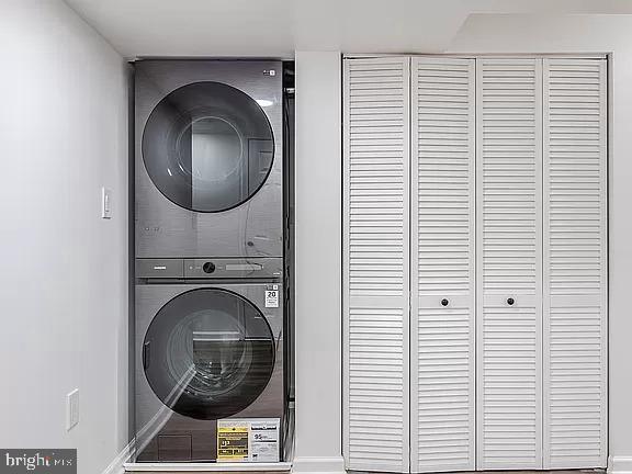 311 LONGFELLOW ST NW, WASHINGTON, District Of Columbia 20011, 4 Bedrooms Bedrooms, ,3 BathroomsBathrooms,Residential,For sale,311 LONGFELLOW ST NW,DCDC2151684 MLS # DCDC2151684