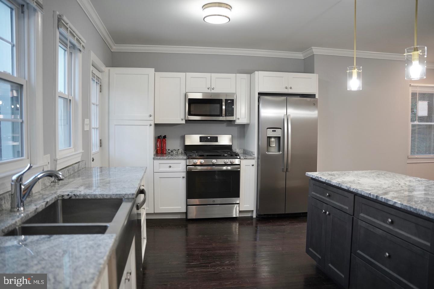 2112 BRANCH AVE SE, WASHINGTON, District Of Columbia 20020, 5 Bedrooms Bedrooms, ,2 BathroomsBathrooms,Residential,For sale,2112 BRANCH AVE SE,DCDC2151888 MLS # DCDC2151888