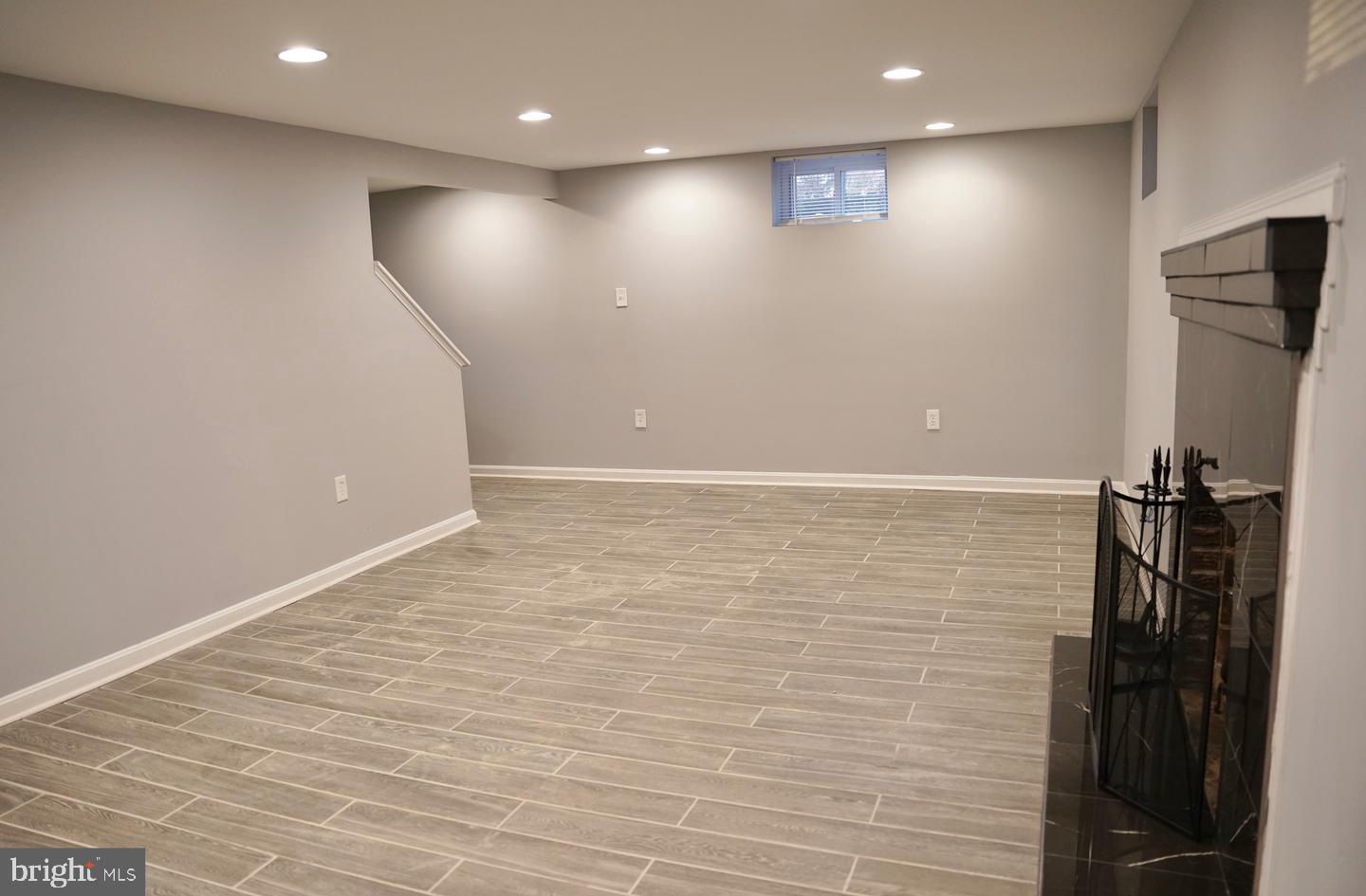 2112 BRANCH AVE SE, WASHINGTON, District Of Columbia 20020, 5 Bedrooms Bedrooms, ,2 BathroomsBathrooms,Residential,For sale,2112 BRANCH AVE SE,DCDC2151888 MLS # DCDC2151888