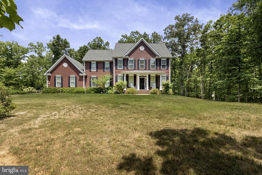 8201 TWELFTH CORPS DR, FREDERICKSBURG, Virginia 22407, 4 Bedrooms Bedrooms, ,3 BathroomsBathrooms,Residential,8201 TWELFTH CORPS DR,VASP2025706 MLS # VASP2025706