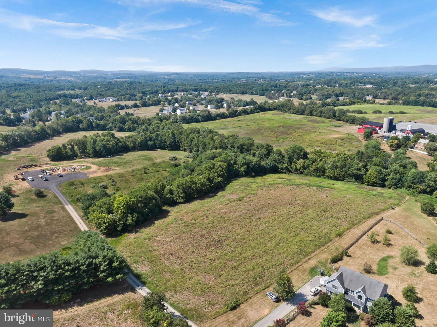 MARY LANE, LOVETTSVILLE, Virginia 20180, ,Land,For sale,MARY LANE,VALO2078558 MLS # VALO2078558