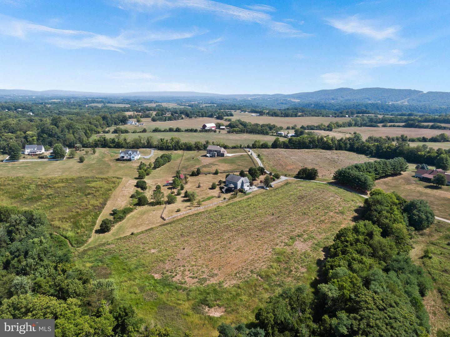 MARY LANE, LOVETTSVILLE, Virginia 20180, ,Land,For sale,MARY LANE,VALO2078558 MLS # VALO2078558