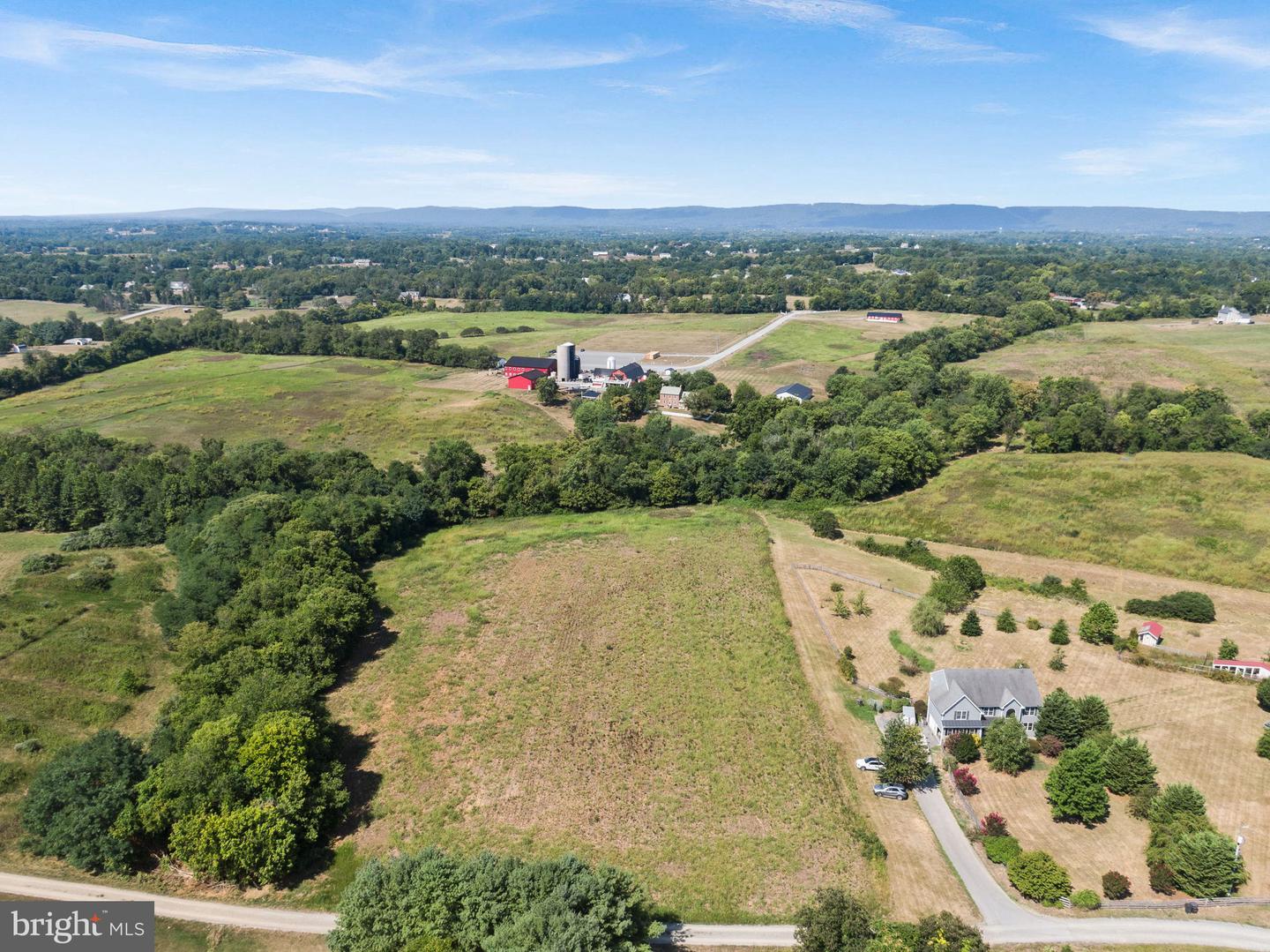 MARY LANE, LOVETTSVILLE, Virginia 20180, ,Land,For sale,MARY LANE,VALO2078558 MLS # VALO2078558