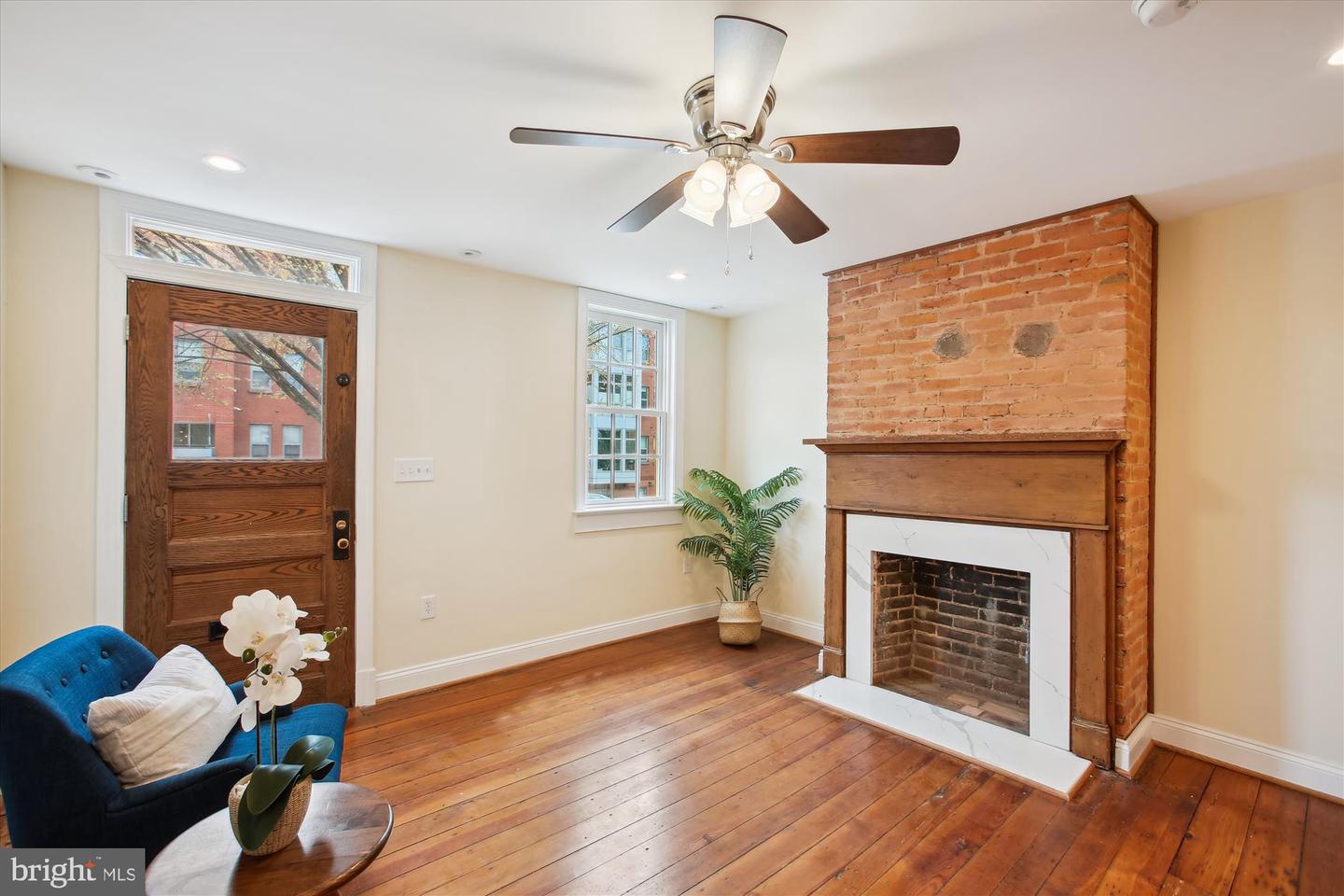 903 11TH ST SE, WASHINGTON, District Of Columbia 20003, 3 Bedrooms Bedrooms, ,2 BathroomsBathrooms,Residential,For sale,903 11TH ST SE,DCDC2152290 MLS # DCDC2152290