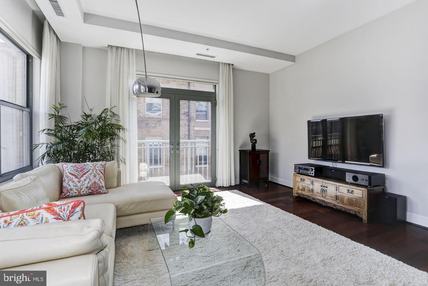 2425 L ST NW #730, WASHINGTON, District Of Columbia 20037, 2 Bedrooms Bedrooms, ,2 BathroomsBathrooms,Residential,For sale,2425 L ST NW #730,DCDC2152500 MLS # DCDC2152500