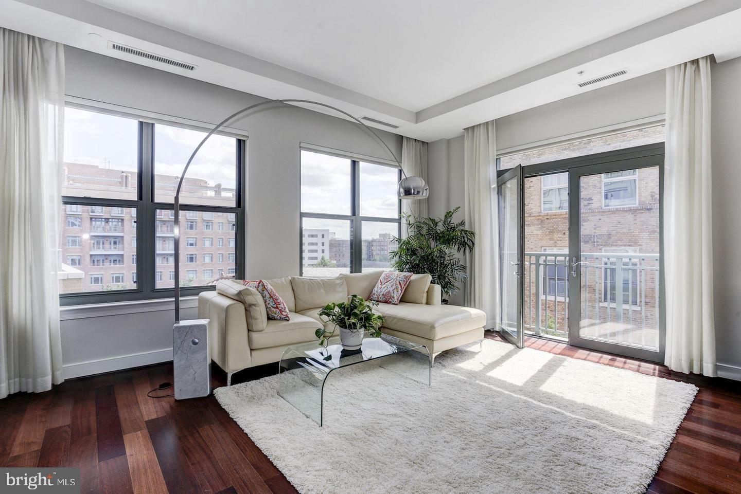 2425 L ST NW #730, WASHINGTON, District Of Columbia 20037, 2 Bedrooms Bedrooms, ,2 BathroomsBathrooms,Residential,For sale,2425 L ST NW #730,DCDC2152500 MLS # DCDC2152500