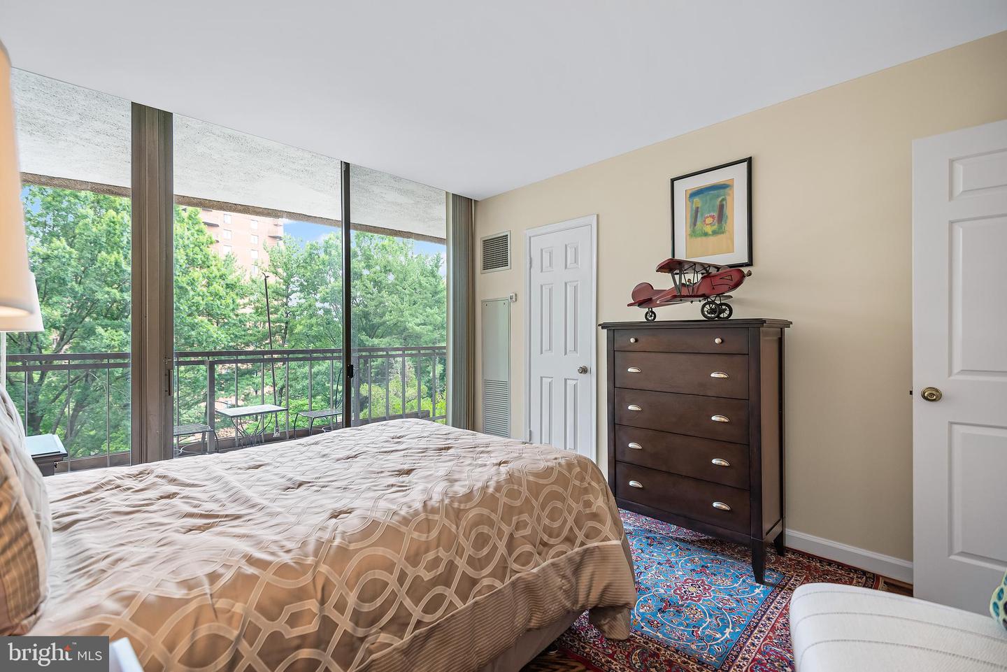 4200 MASSACHUSETTS AVE NW #106, WASHINGTON, District Of Columbia 20016, 3 Bedrooms Bedrooms, ,3 BathroomsBathrooms,Residential,For sale,4200 MASSACHUSETTS AVE NW #106,DCDC2152986 MLS # DCDC2152986