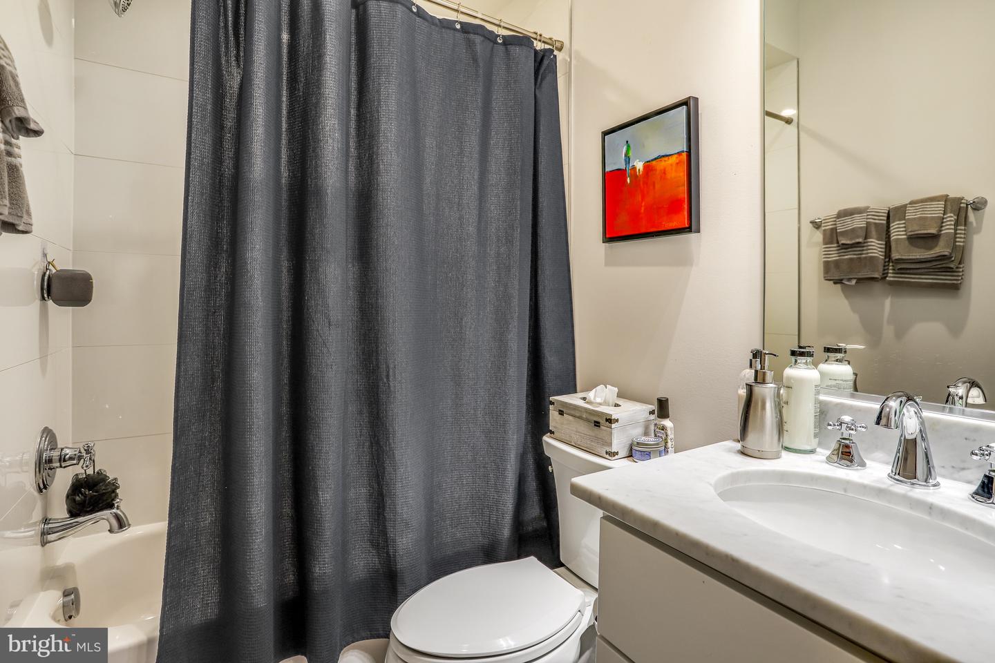 4343 HARRISON ST NW #6, WASHINGTON, District Of Columbia 20015, 2 Bedrooms Bedrooms, ,2 BathroomsBathrooms,Residential,For sale,4343 HARRISON ST NW #6,DCDC2153442 MLS # DCDC2153442
