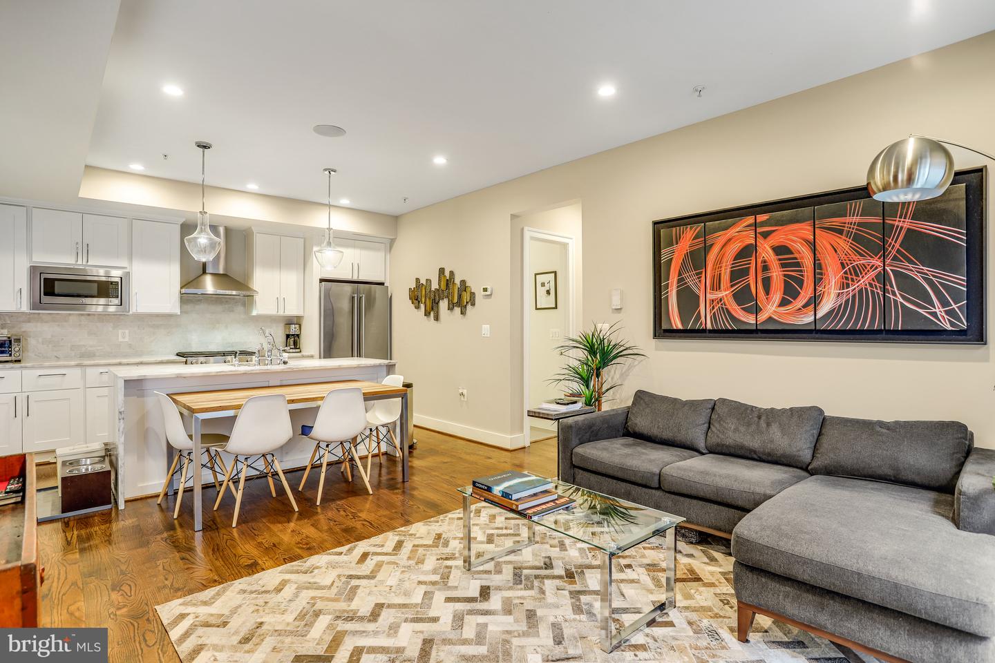 4343 HARRISON ST NW #6, WASHINGTON, District Of Columbia 20015, 2 Bedrooms Bedrooms, ,2 BathroomsBathrooms,Residential,For sale,4343 HARRISON ST NW #6,DCDC2153442 MLS # DCDC2153442
