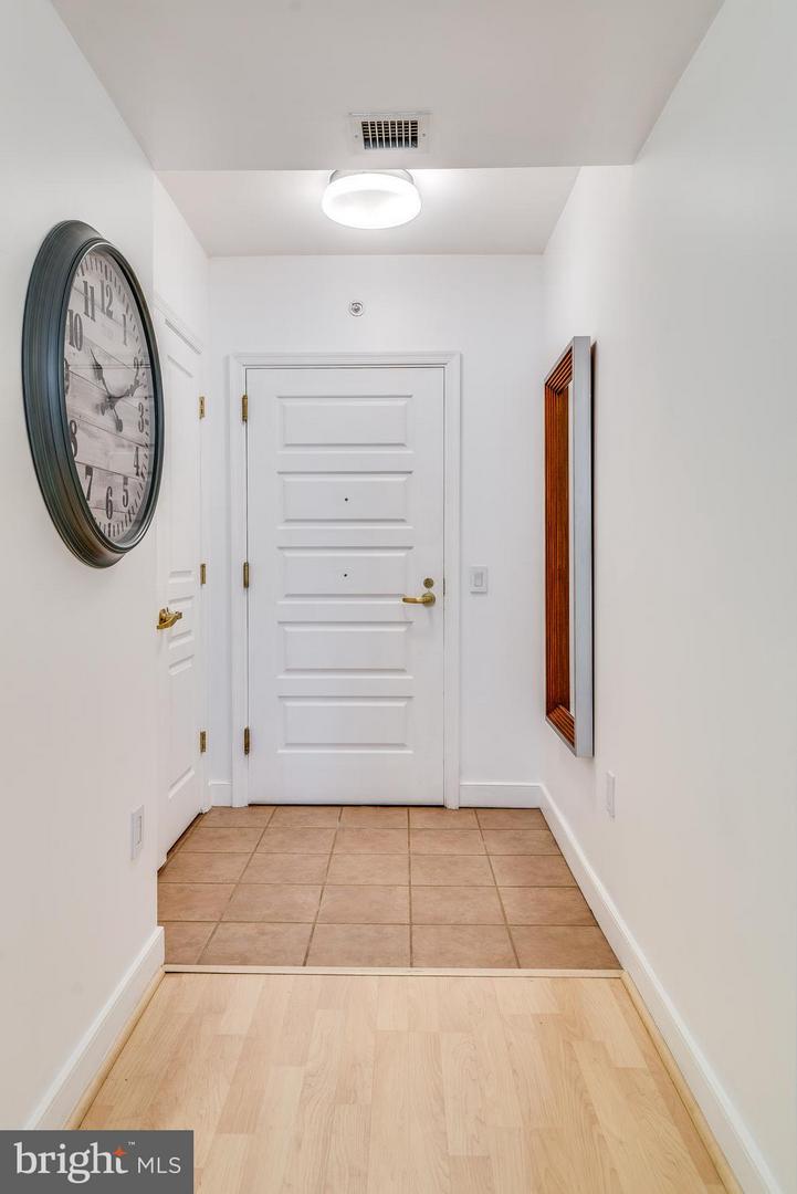 631 D ST NW #430, WASHINGTON, District Of Columbia 20004, 1 Bedroom Bedrooms, ,1 BathroomBathrooms,Residential,For sale,631 D ST NW #430,DCDC2153486 MLS # DCDC2153486