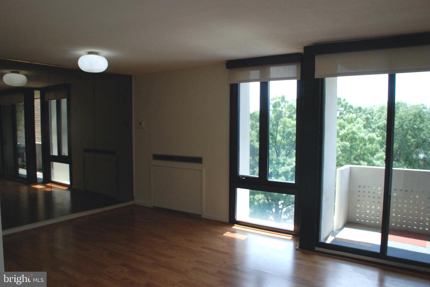 1245 4TH ST SW #E510, WASHINGTON, District Of Columbia 20024, 1 Bedroom Bedrooms, ,1 BathroomBathrooms,Residential,For sale,1245 4TH ST SW #E510,DCDC2153762 MLS # DCDC2153762