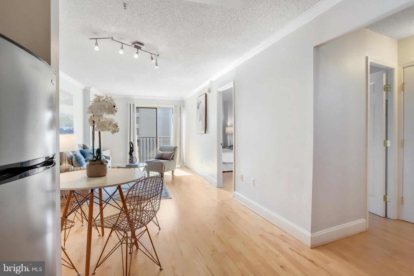 1239 VERMONT AVE NW #410, WASHINGTON, District Of Columbia 20005, 1 Bedroom Bedrooms, ,1 BathroomBathrooms,Residential,For sale,1239 VERMONT AVE NW #410,DCDC2154510 MLS # DCDC2154510