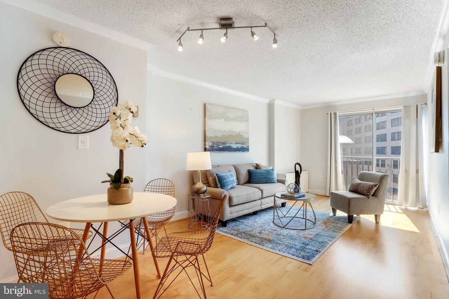 1239 VERMONT AVE NW #410, WASHINGTON, District Of Columbia 20005, 1 Bedroom Bedrooms, ,1 BathroomBathrooms,Residential,For sale,1239 VERMONT AVE NW #410,DCDC2154510 MLS # DCDC2154510