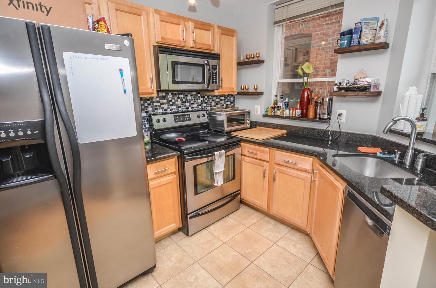 1108 COLUMBIA RD NW #102, WASHINGTON, District Of Columbia 20009, 2 Bedrooms Bedrooms, ,1 BathroomBathrooms,Residential,For sale,1108 COLUMBIA RD NW #102,DCDC2154548 MLS # DCDC2154548