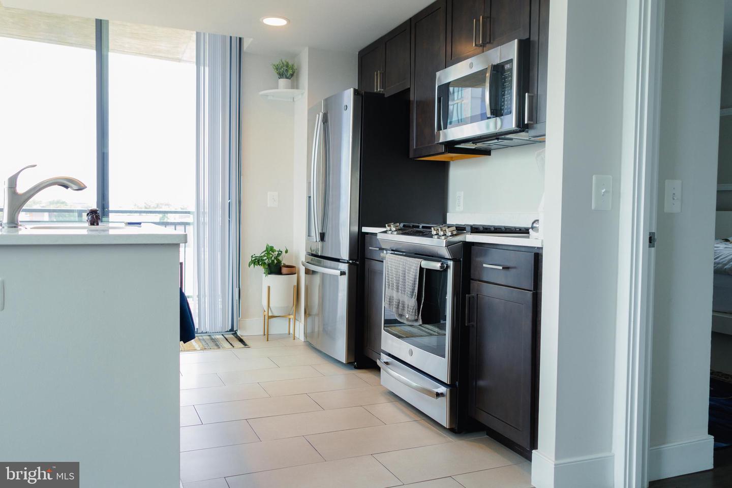 50 FLORIDA AVE NE #625, WASHINGTON, District Of Columbia 20002, 2 Bedrooms Bedrooms, 4 Rooms Rooms,2 BathroomsBathrooms,Residential,For sale,50 FLORIDA AVE NE #625,DCDC2155340 MLS # DCDC2155340