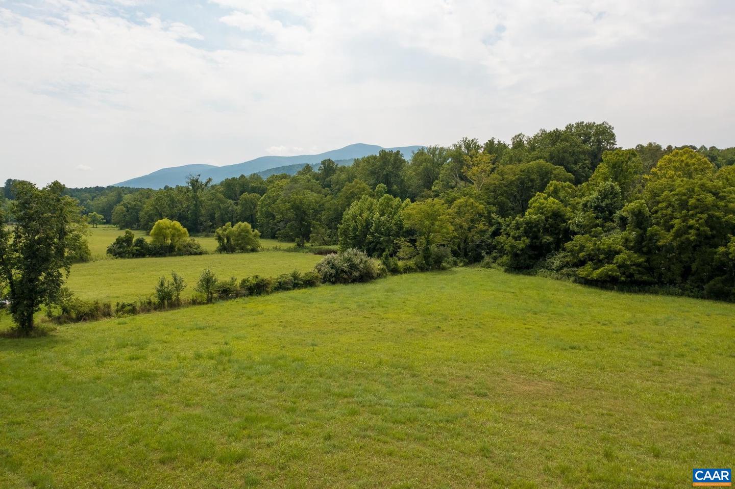 ENNIS MOUNTAIN RD, AFTON, Virginia 22920, ,Land,For sale,ENNIS MOUNTAIN RD,655387 MLS # 655387