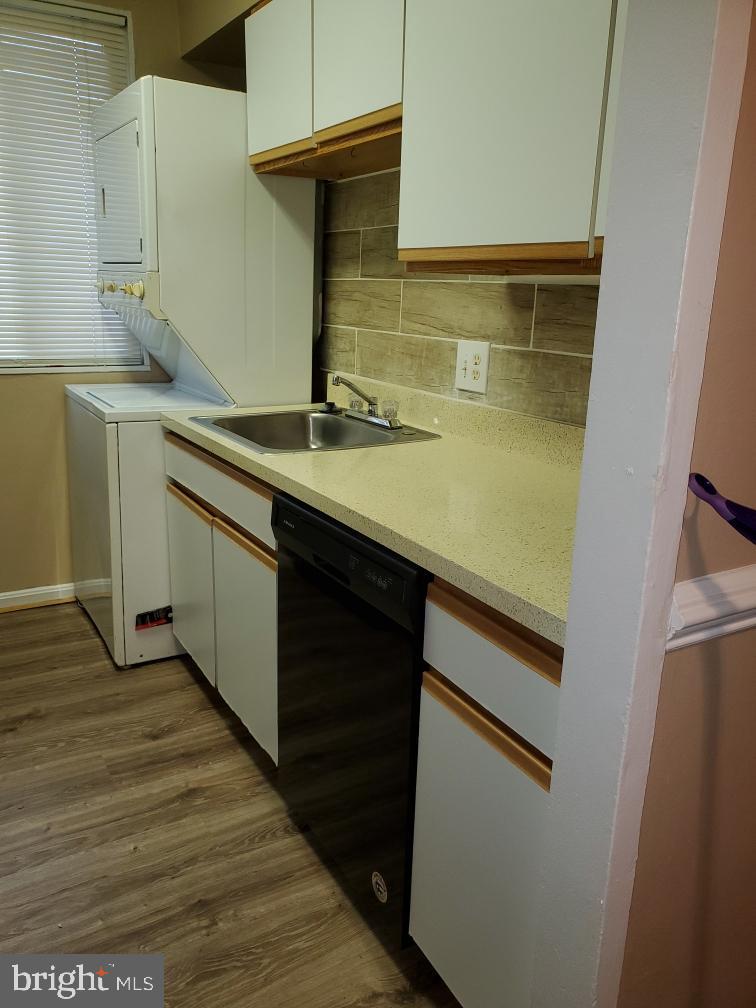 1907 GOOD HOPE RD SE #303, WASHINGTON, District Of Columbia 20020, 2 Bedrooms Bedrooms, ,1 BathroomBathrooms,Residential,For sale,1907 GOOD HOPE RD SE #303,DCDC2147714 MLS # DCDC2147714
