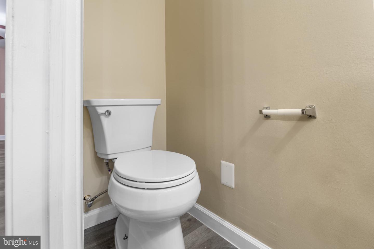 1613 R ST SE, WASHINGTON, District Of Columbia 20020, 4 Bedrooms Bedrooms, ,2 BathroomsBathrooms,Residential,For sale,1613 R ST SE,DCDC2155250 MLS # DCDC2155250