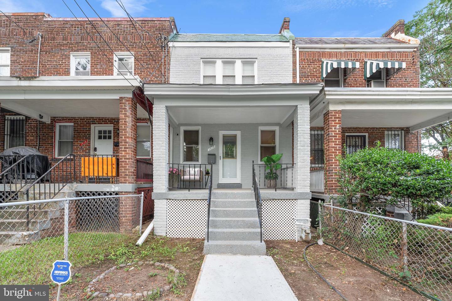 1613 R ST SE, WASHINGTON, District Of Columbia 20020, 4 Bedrooms Bedrooms, ,2 BathroomsBathrooms,Residential,For sale,1613 R ST SE,DCDC2155250 MLS # DCDC2155250