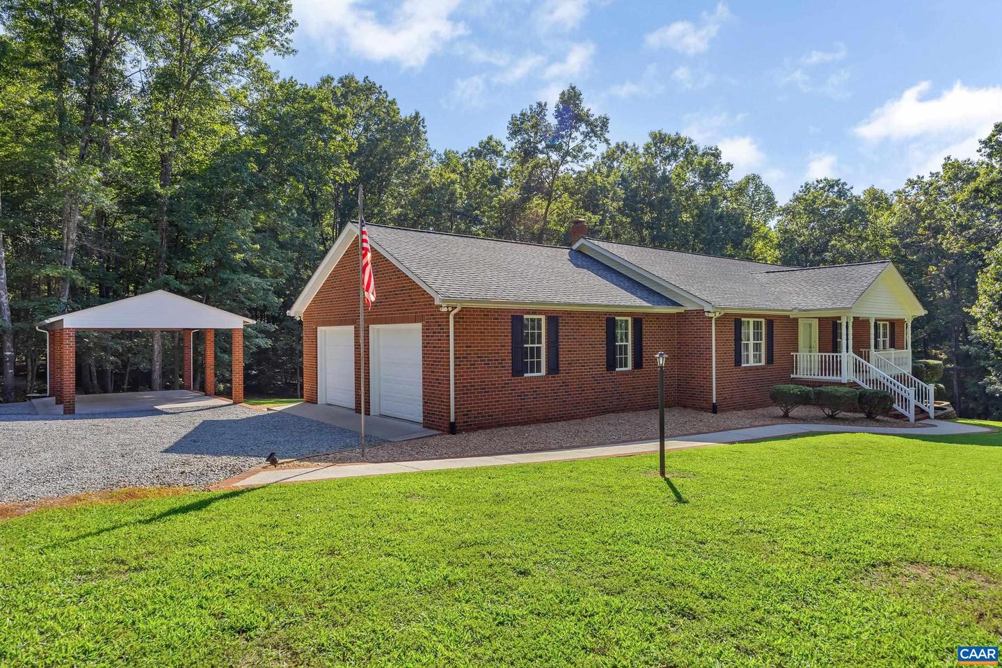 181 MT AIRY RD, LOUISA, Virginia 23093, 4 Bedrooms Bedrooms, ,3 BathroomsBathrooms,Residential,For sale,181 MT AIRY RD,655897 MLS # 655897