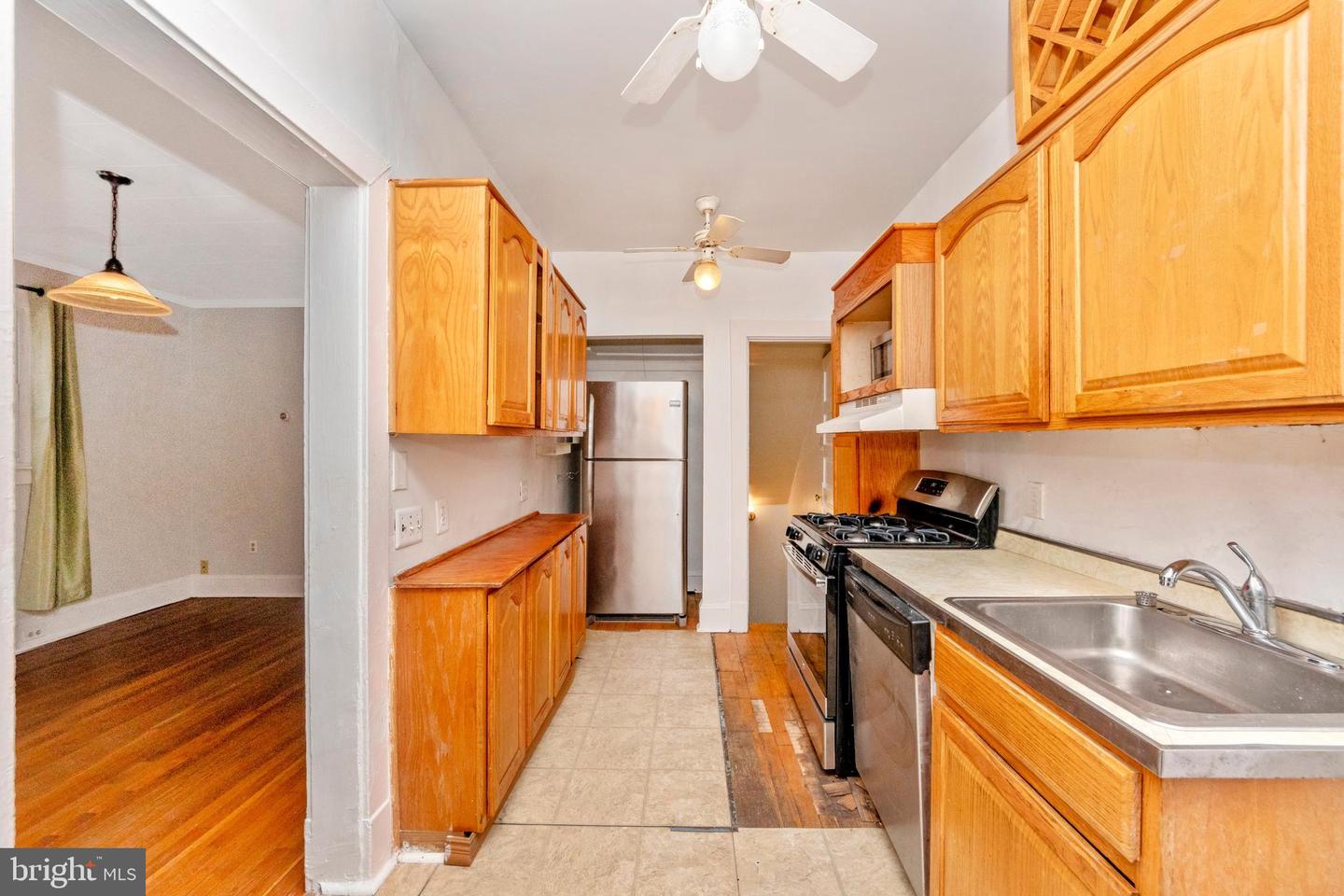 1914 NEWTON ST NE, WASHINGTON, District Of Columbia 20018, 3 Bedrooms Bedrooms, ,2 BathroomsBathrooms,Residential,For sale,1914 NEWTON ST NE,DCDC2155462 MLS # DCDC2155462