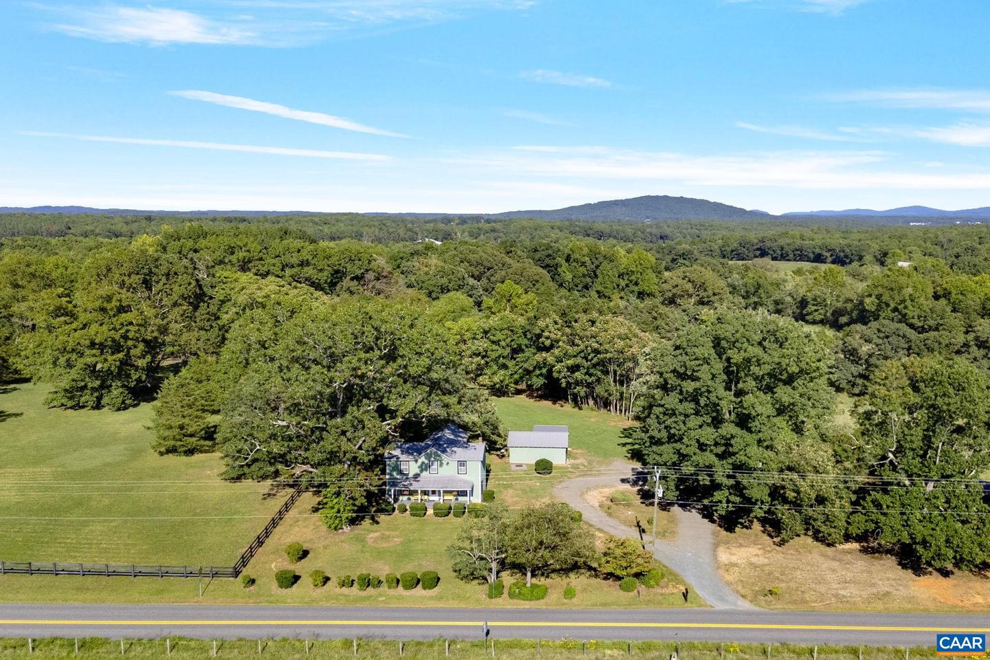 266 BUCK MOUNTAIN RD, EARLYSVILLE, Virginia 22936, 4 Bedrooms Bedrooms, ,2 BathroomsBathrooms,Residential,For sale,266 BUCK MOUNTAIN RD,656129 MLS # 656129