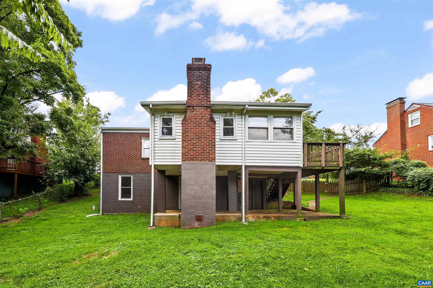 1007 SAINT CHARLES AVE, CHARLOTTESVILLE, Virginia 22901, 3 Bedrooms Bedrooms, ,2 BathroomsBathrooms,Residential,For sale,1007 SAINT CHARLES AVE,656133 MLS # 656133