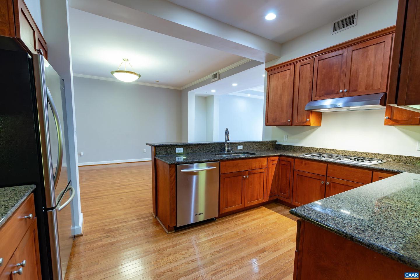 112 SE 5TH ST #3D, CHARLOTTESVILLE, Virginia 22902, 2 Bedrooms Bedrooms, ,2 BathroomsBathrooms,Residential,For sale,112 SE 5TH ST #3D,656160 MLS # 656160